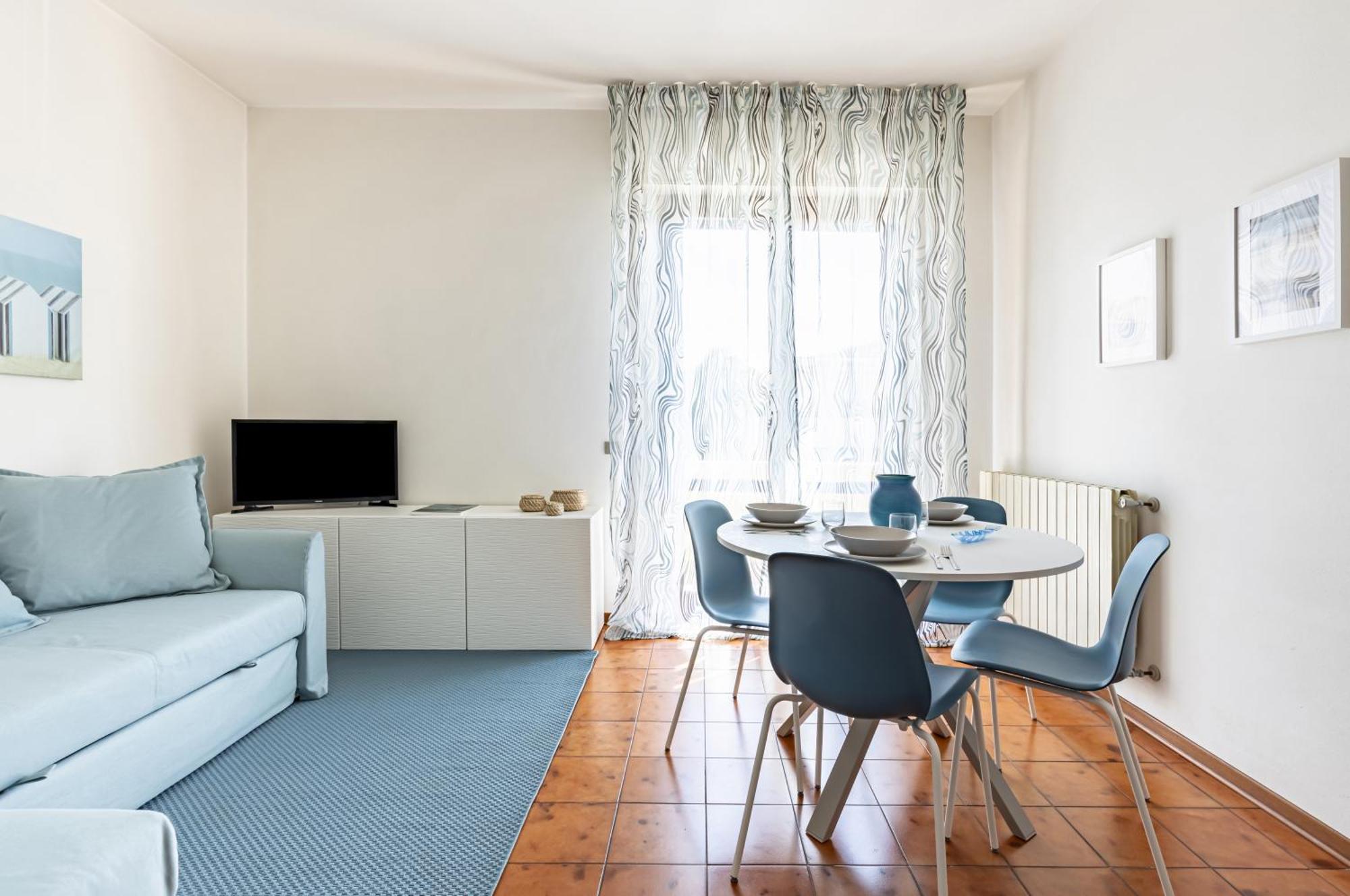 Comfy Apartment With Private Parking Near The Beach! Βιαρέτζιο Εξωτερικό φωτογραφία